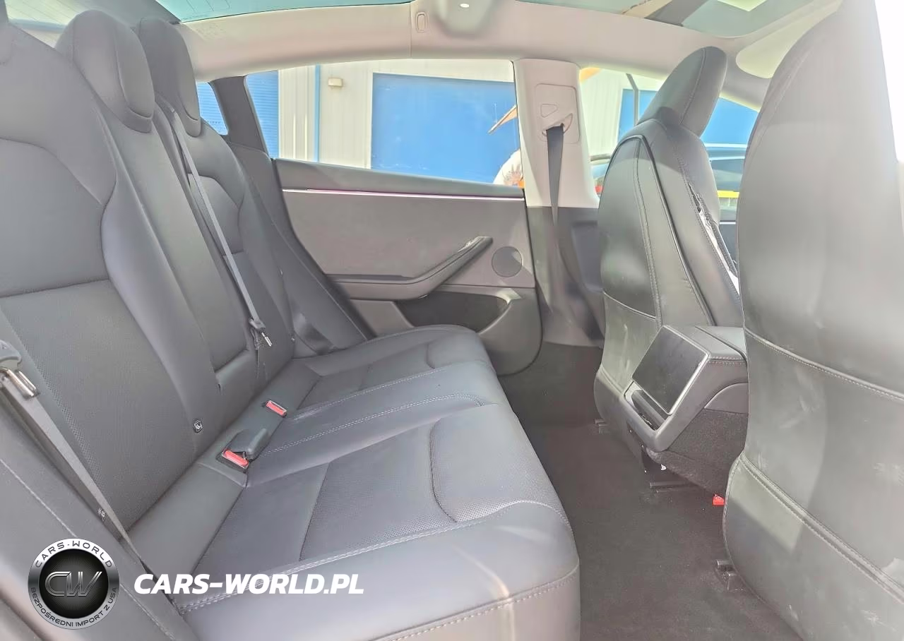 2025 Tesla Mdl 3 VIN:5YJ3E1EA1SF906605 - 10