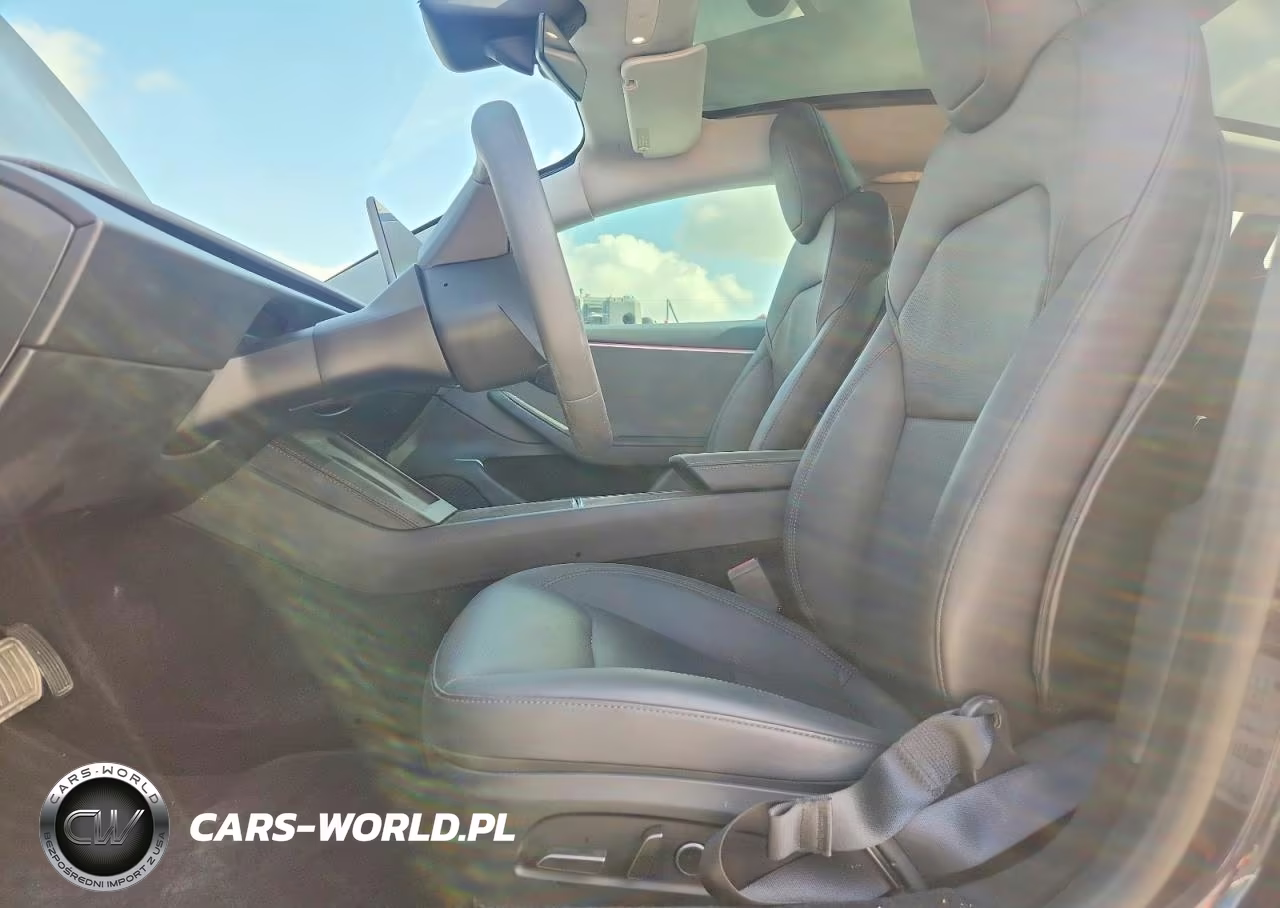 2025 Tesla Mdl 3 VIN:5YJ3E1EA1SF906605 - 7