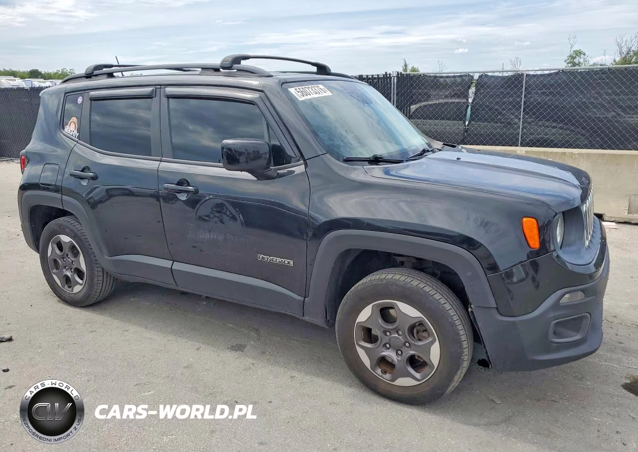 2016 Jeep Renegade Latitude VIN:ZACCJBBW4GPC44634 - 4