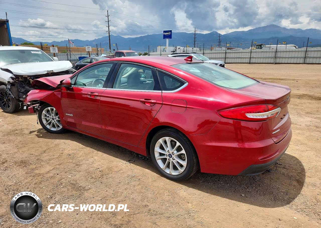 2019 Ford Fusion Se VIN:3FA6P0LU5KR200692 - 2