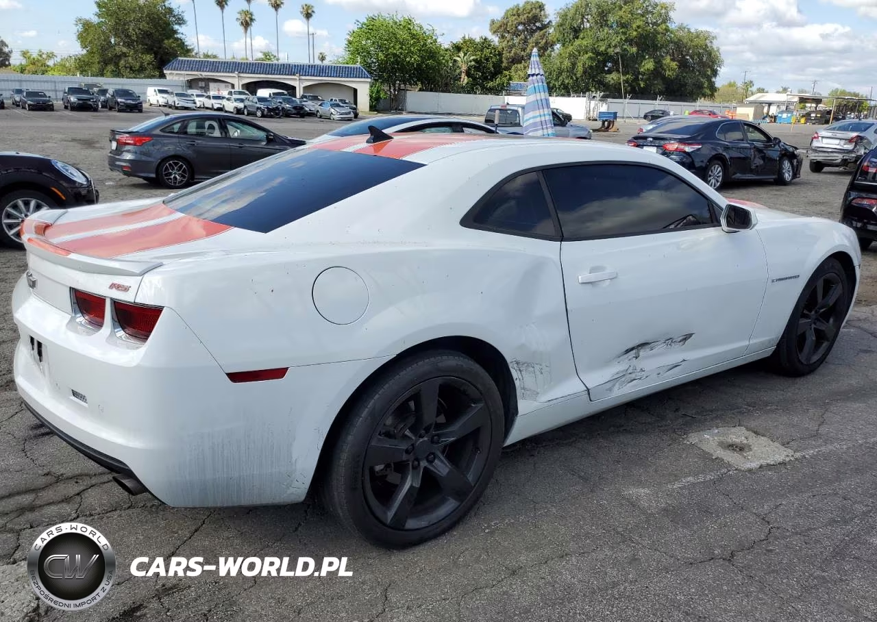 2011 Chevrolet Camaro Lt VIN:2G1FC1ED2B9205369 - 3