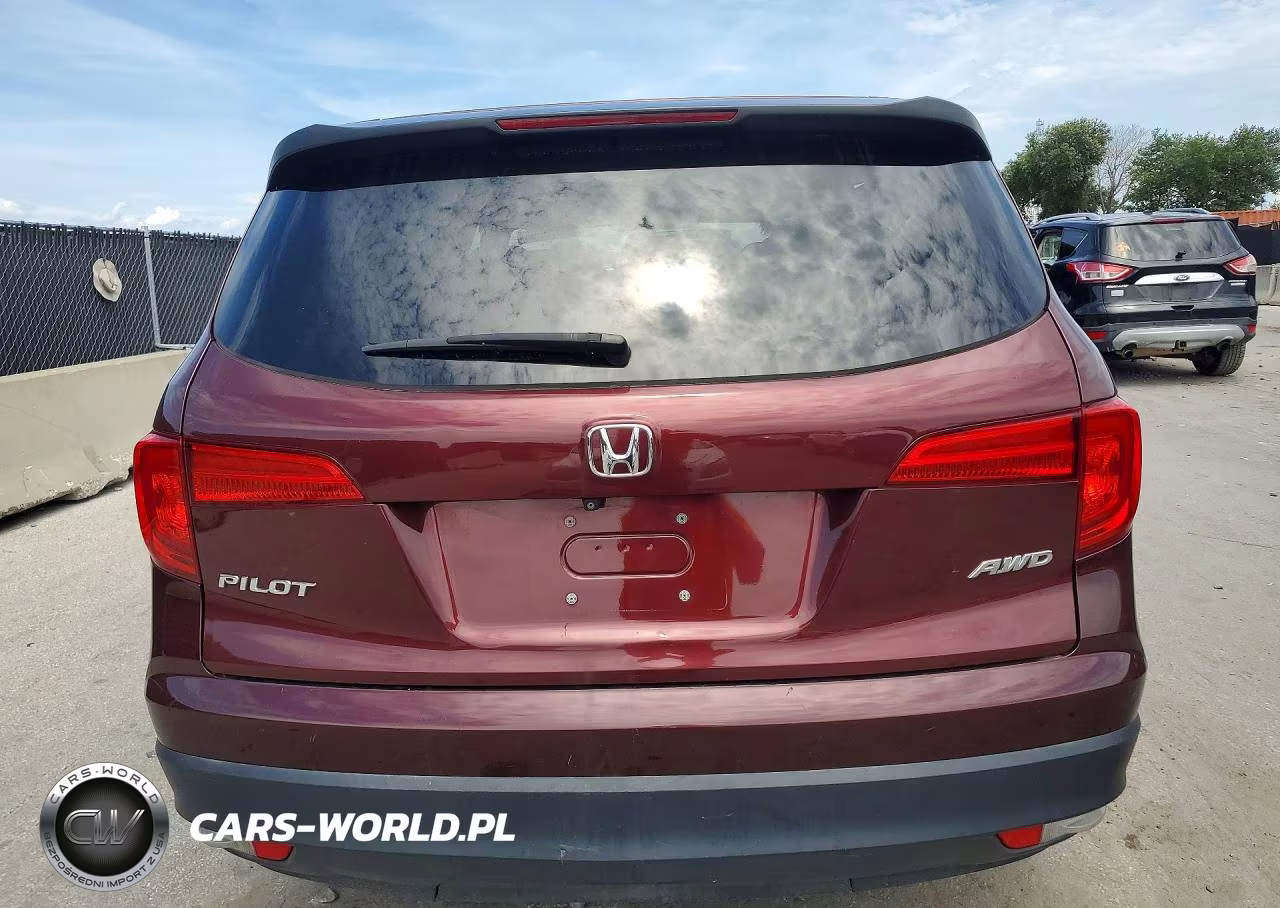 2018 Honda Pilot Lx VIN:5FNYF6H11JB068635 - 6