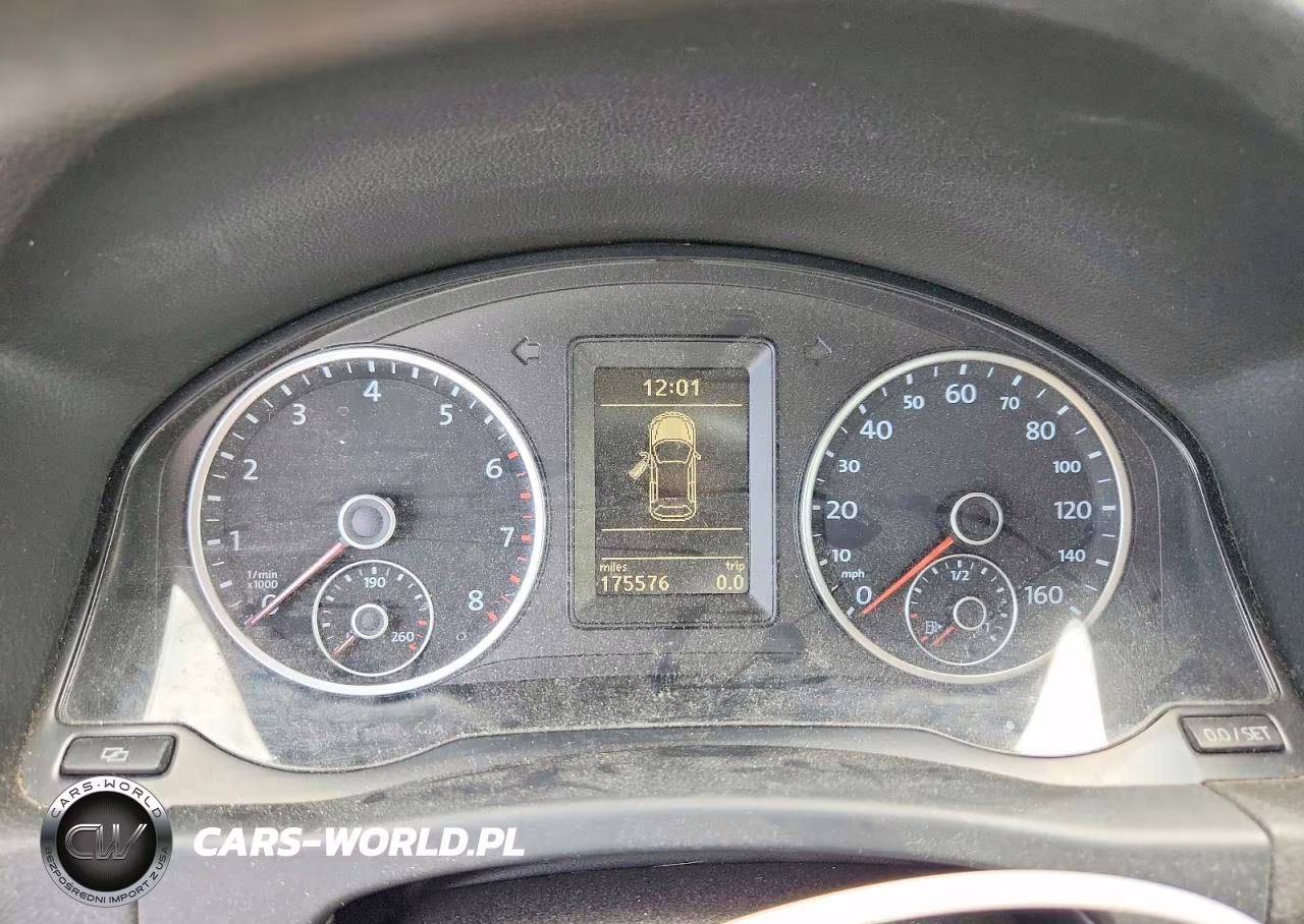 2012 Volkswagen Tiguan S VIN:WVGBV7AXXCW611178 - 9