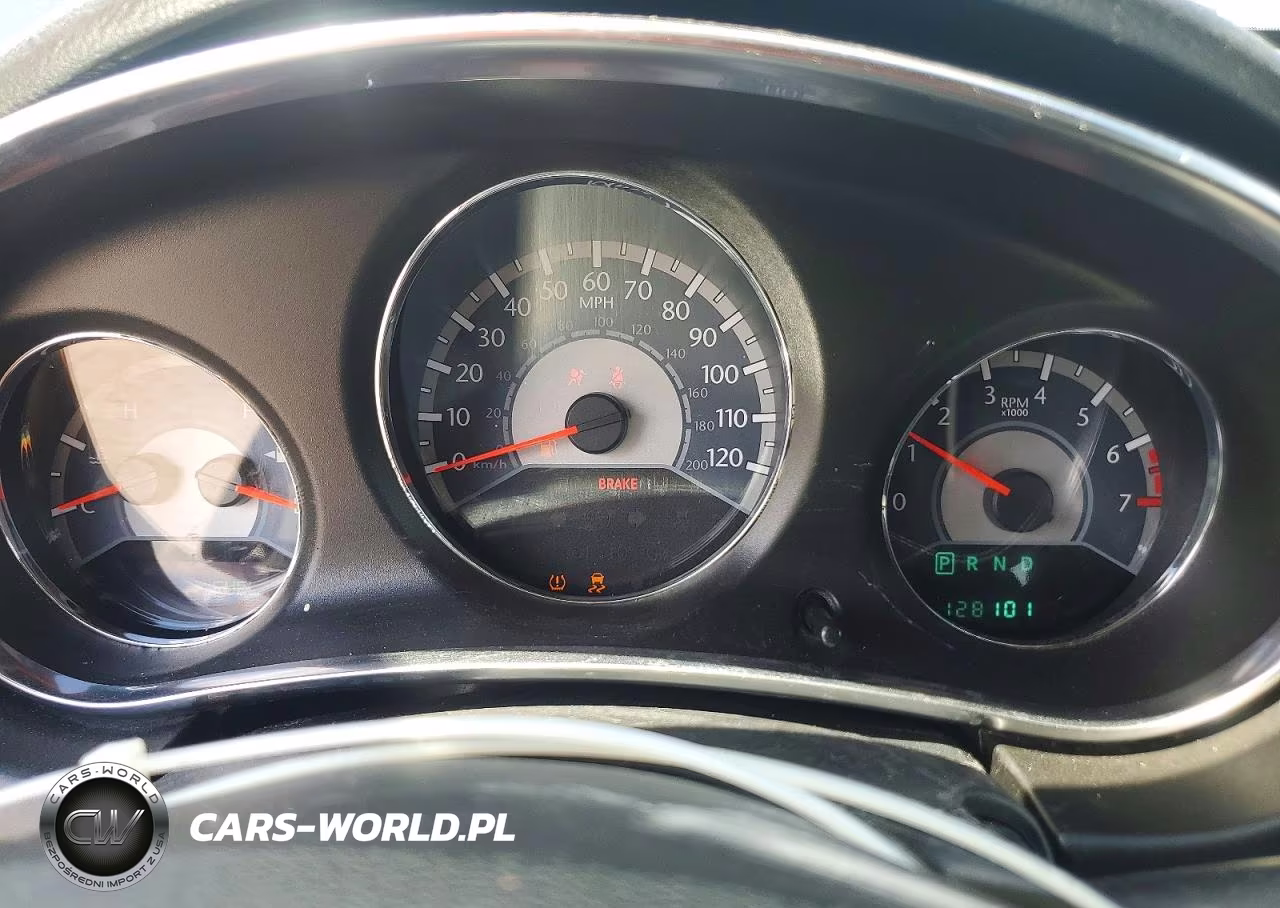 2014 Chrysler 200 Lx VIN:1C3CCBAB6EN122957 - 9