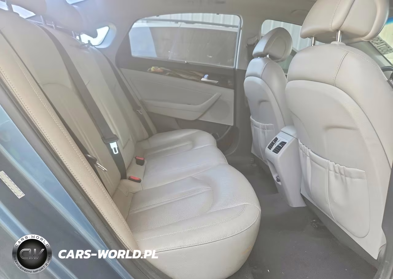 2016 Hyundai Sonata Hybrid Limited VIN:KMHE34L10GA018846 - 10