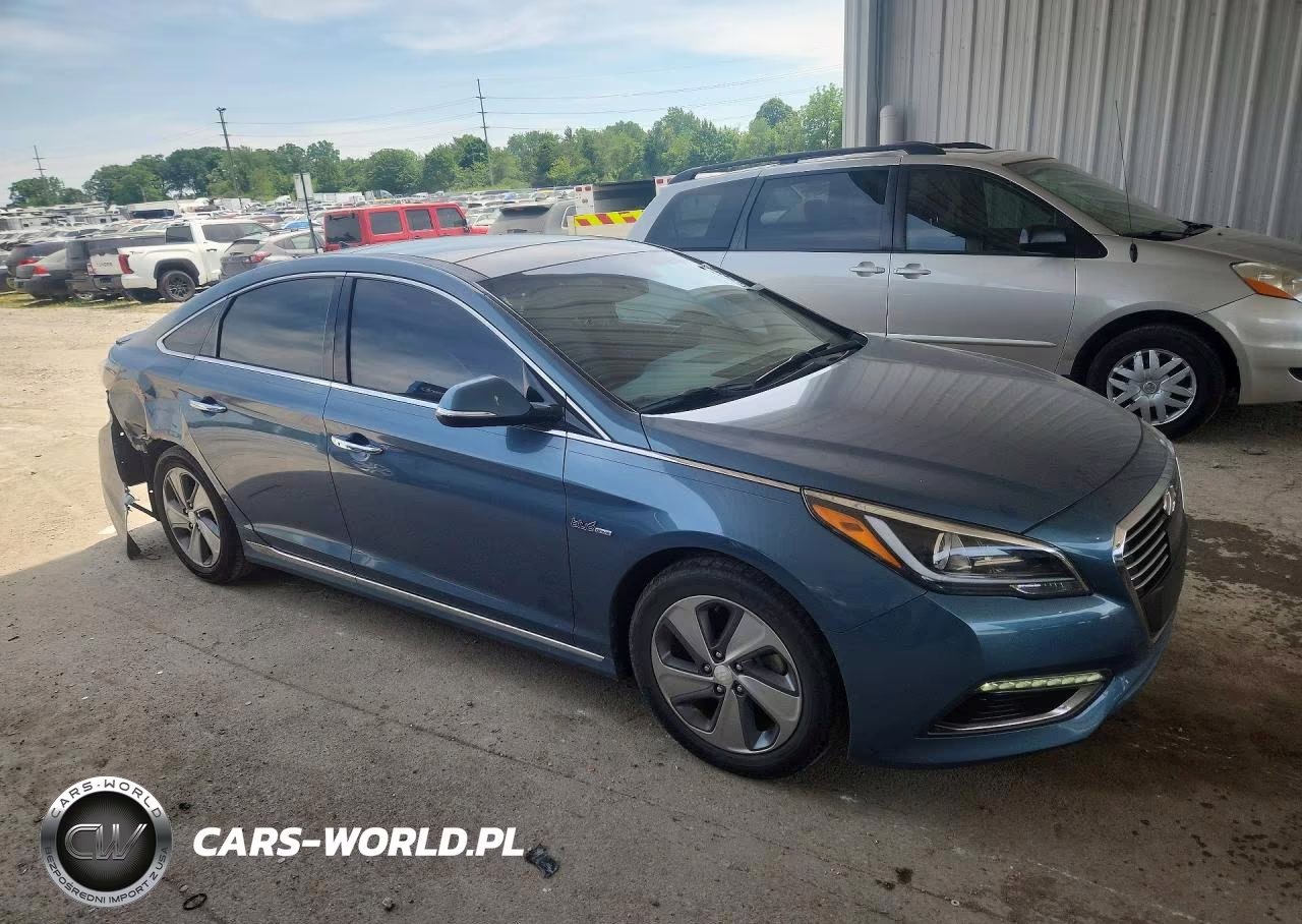 2016 Hyundai Sonata Hybrid Limited VIN:KMHE34L10GA018846 - 4