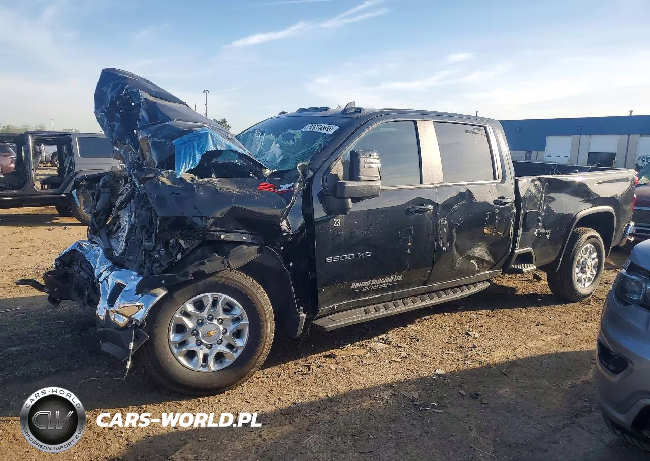 CHEVROLET SILVERADO – zdjęcie 1 z 12