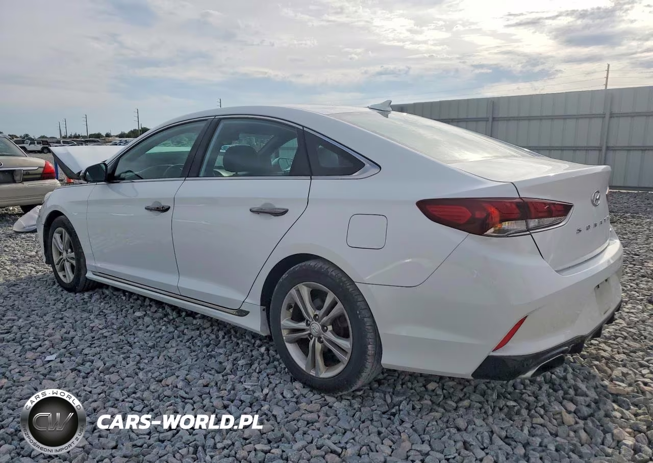 2018 Hyundai Sonata Sport+ VIN:5NPE34AF5JH714881 - 2