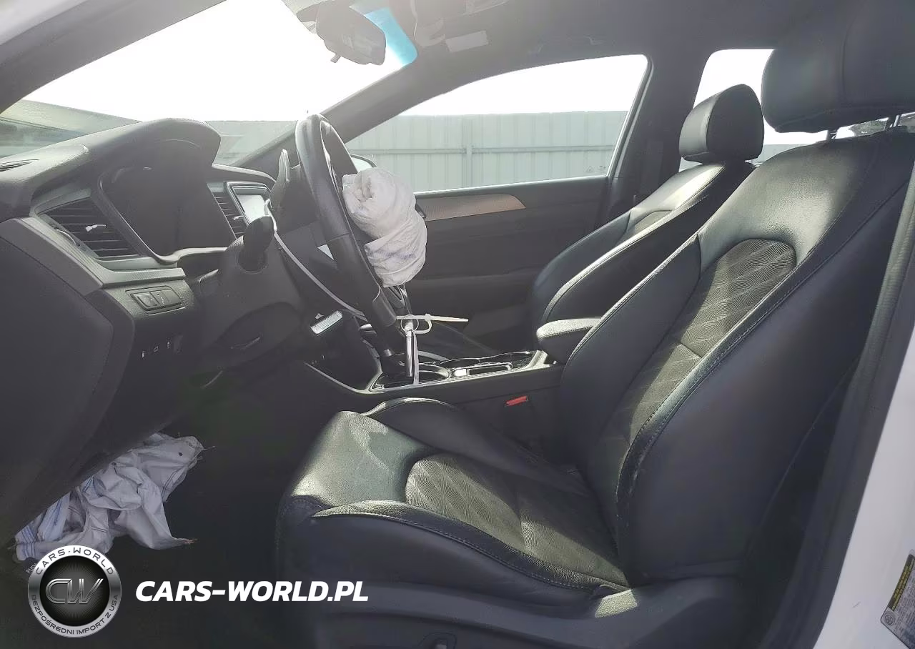 2018 Hyundai Sonata Sport+ VIN:5NPE34AF5JH714881 - 7