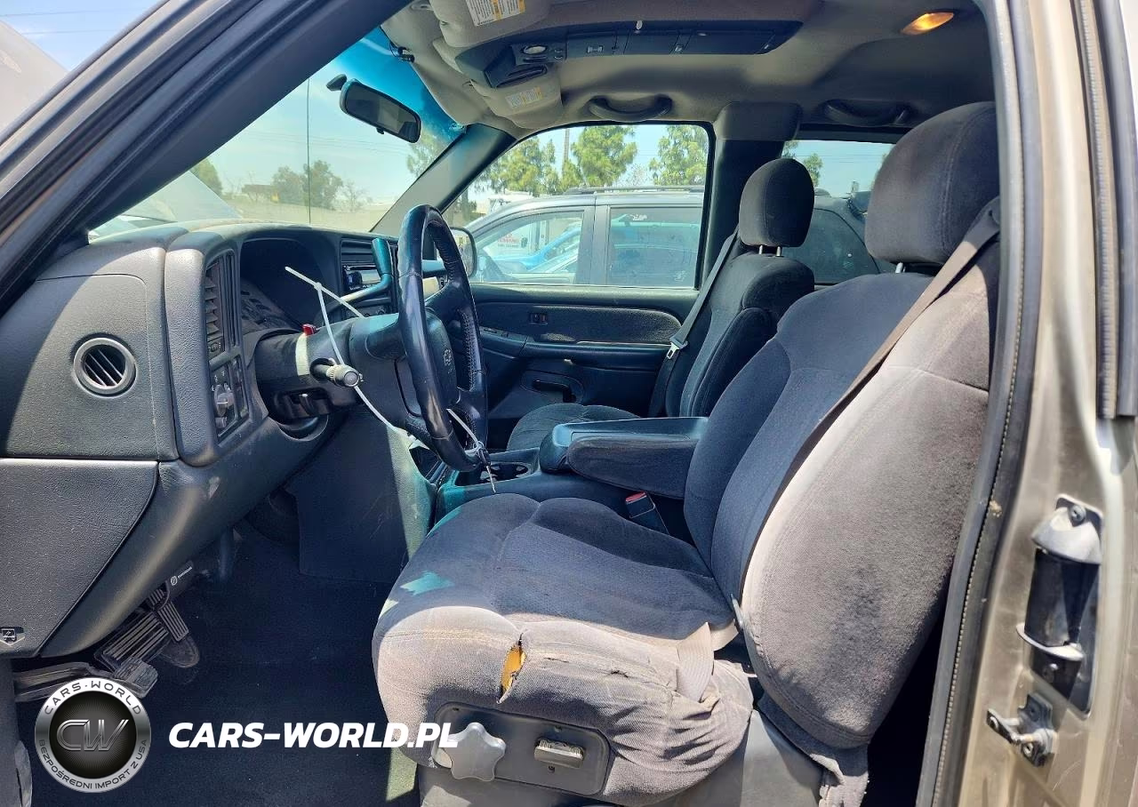 2002 Chevrolet Silverado C1500 VIN:2GCEC19T321398263 - 7