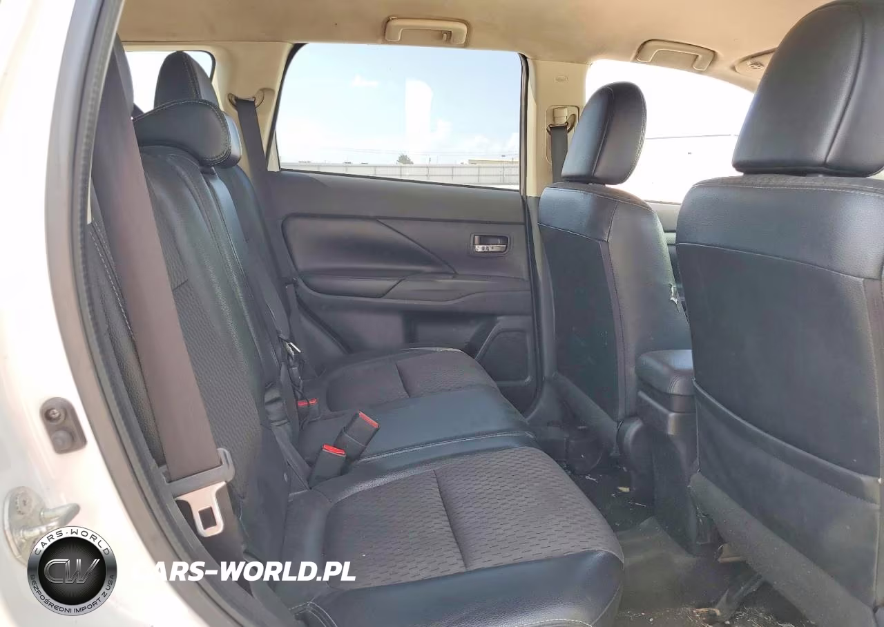 2015 Mitsubishi Outlander Se VIN:JA4AD3A34FZ011763 - 10