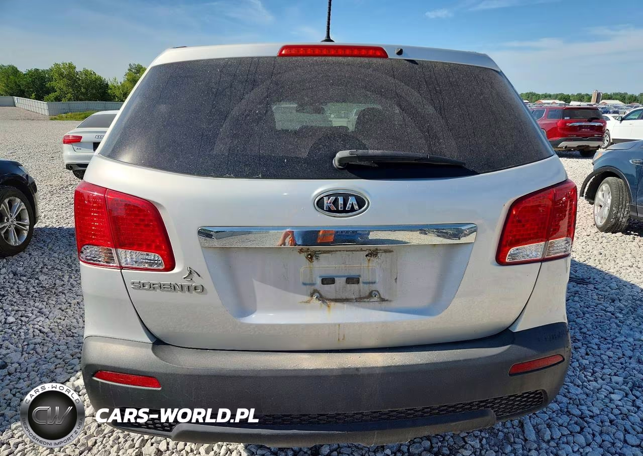2013 Kia Sorento Lx VIN:5XYKTDA62DG356511 - 6