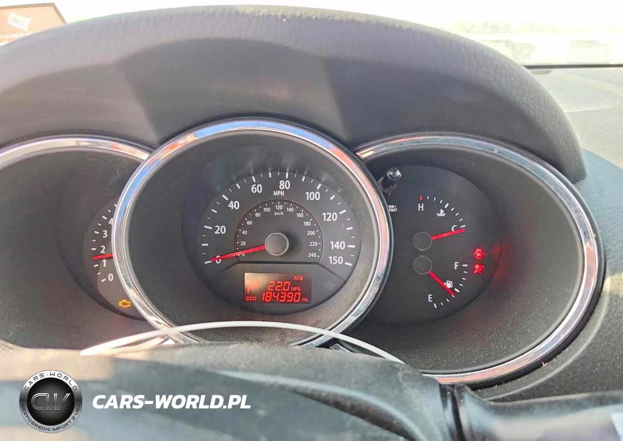 2013 Kia Sorento Lx VIN:5XYKTDA62DG356511 - 9