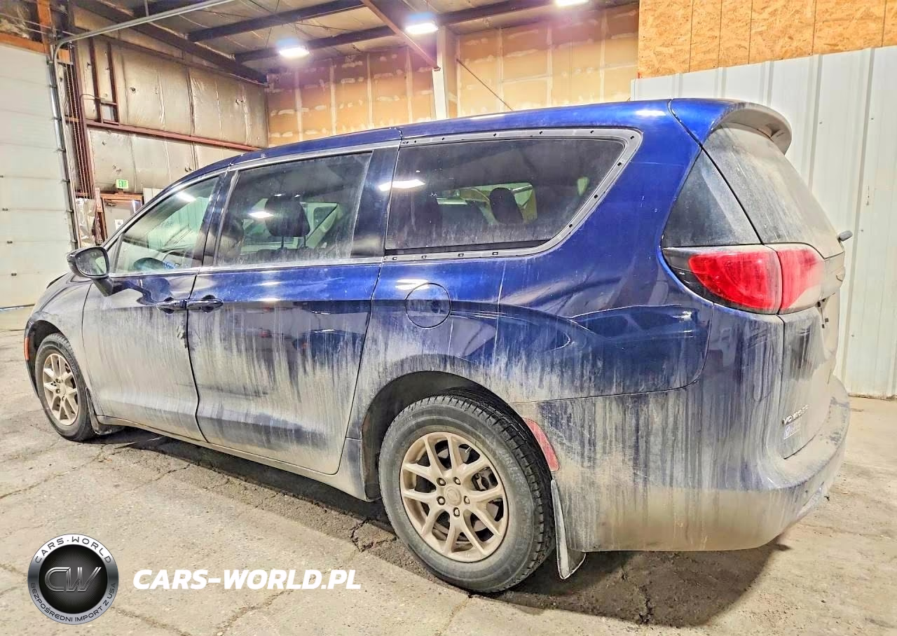 2020 Chrysler Voyager VIN:2C4RC1CG2LR138484 - 2