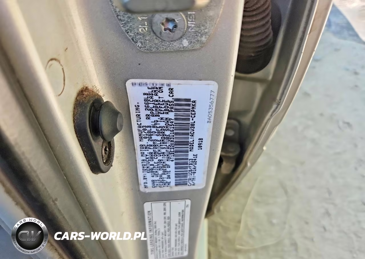 2003 Toyota Camry Le VIN:4T1BE32K03U161547 - 12