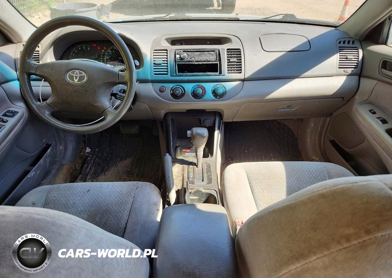 2003 Toyota Camry Le VIN:4T1BE32K03U161547 - 8