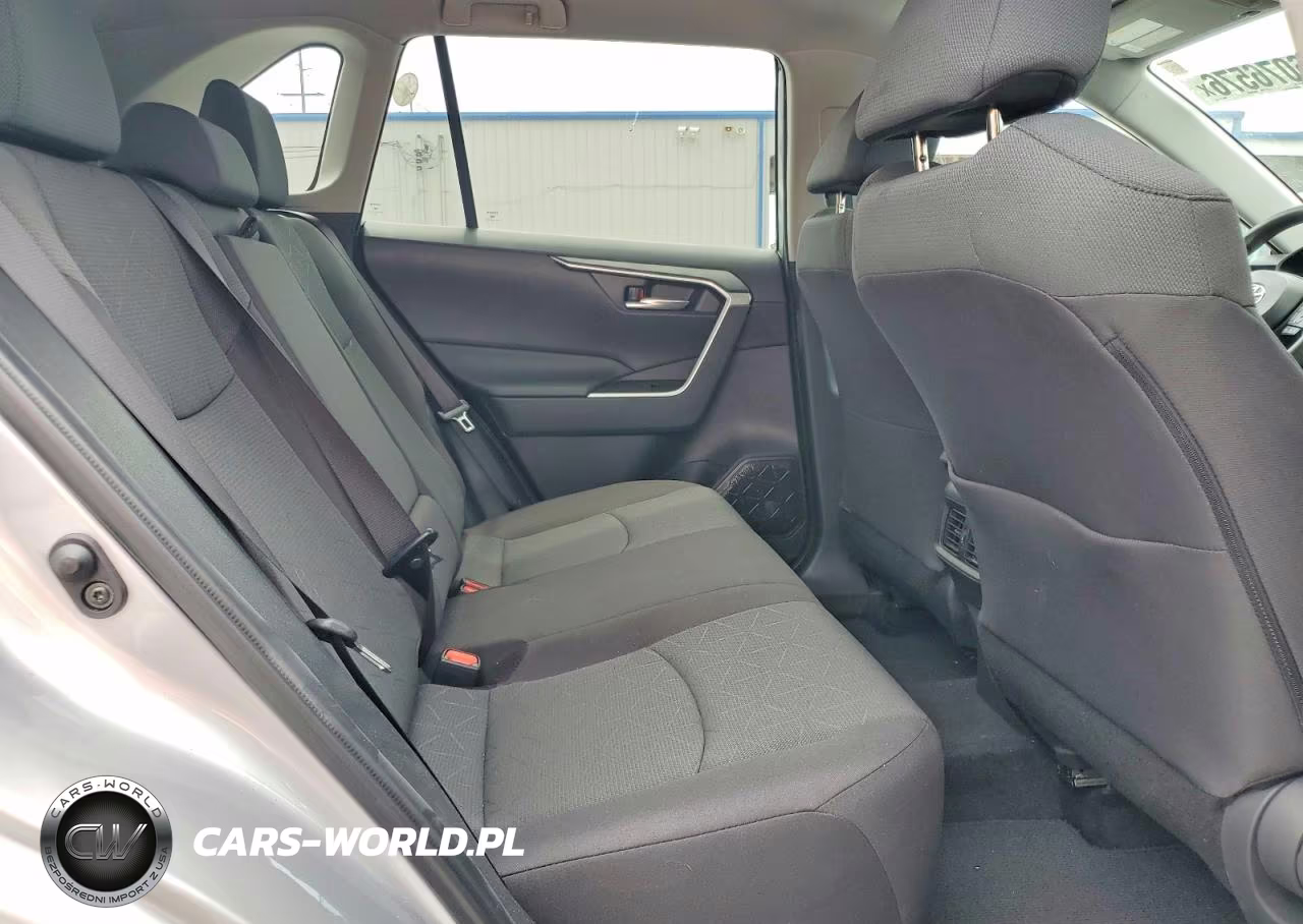 2024 Toyota Rav4 Xle VIN:2T3W1RFV1RW311573 - 11