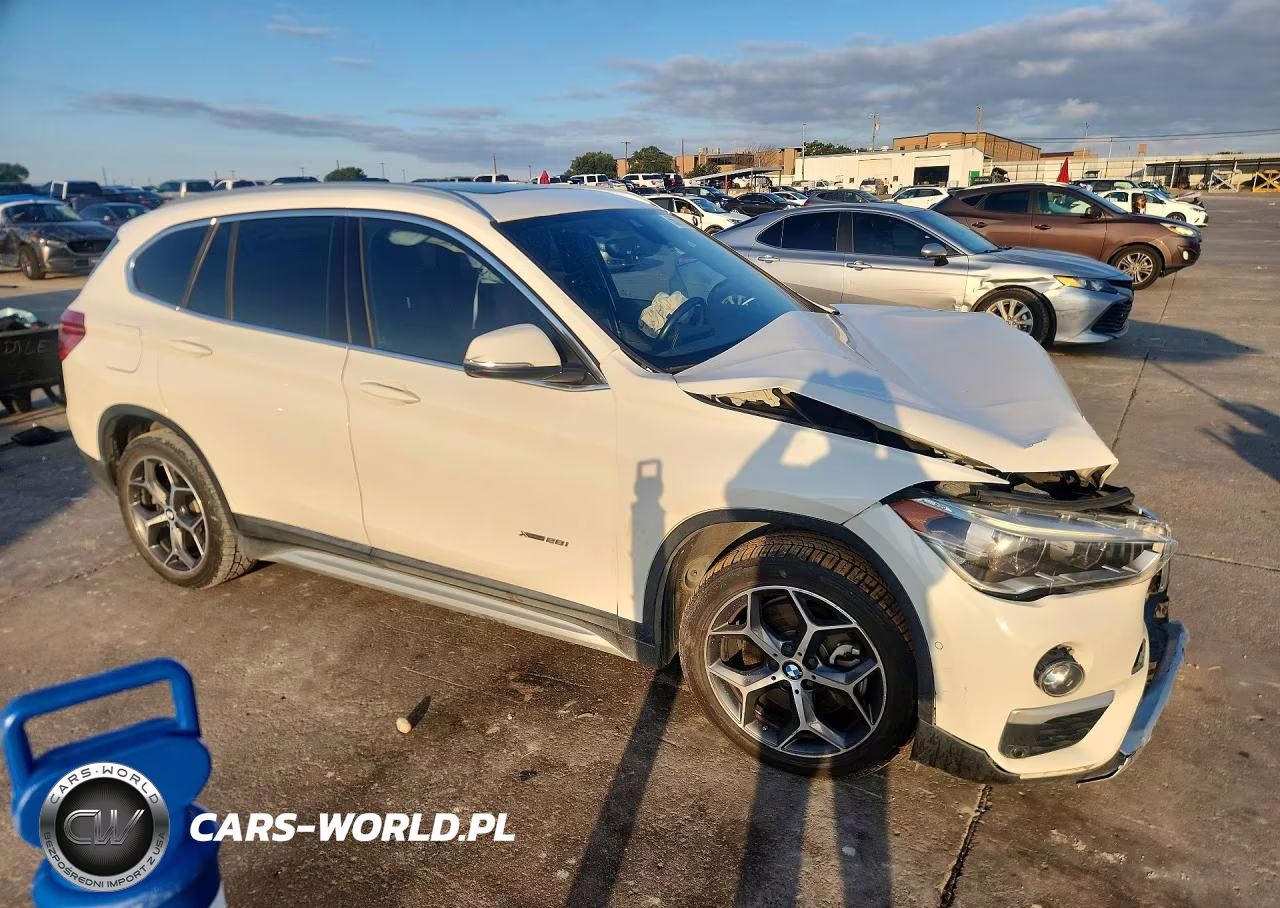 2017 BMW X1 xDrive28I VIN:WBXHT3C36H5F70106 - 4