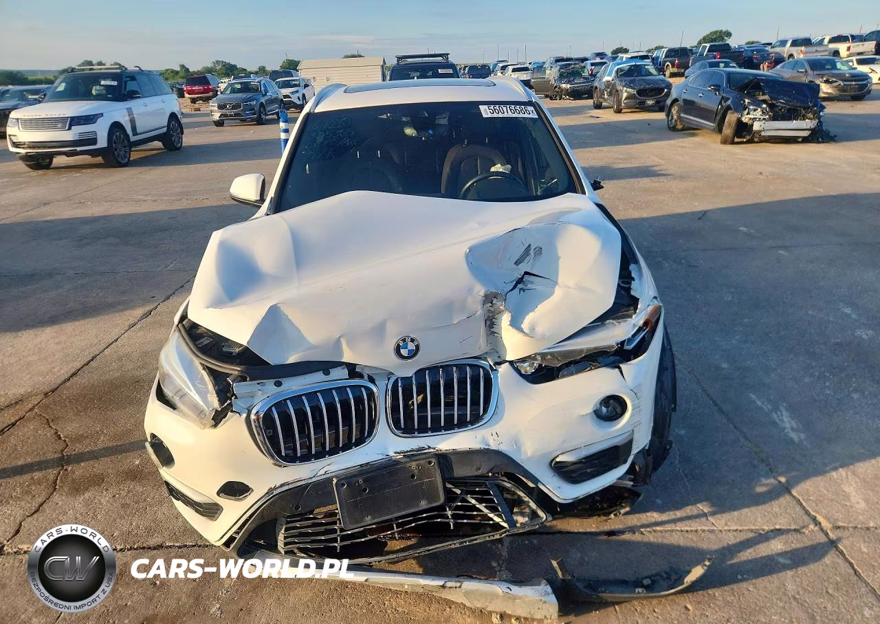 2017 BMW X1 xDrive28I VIN:WBXHT3C36H5F70106 - 5