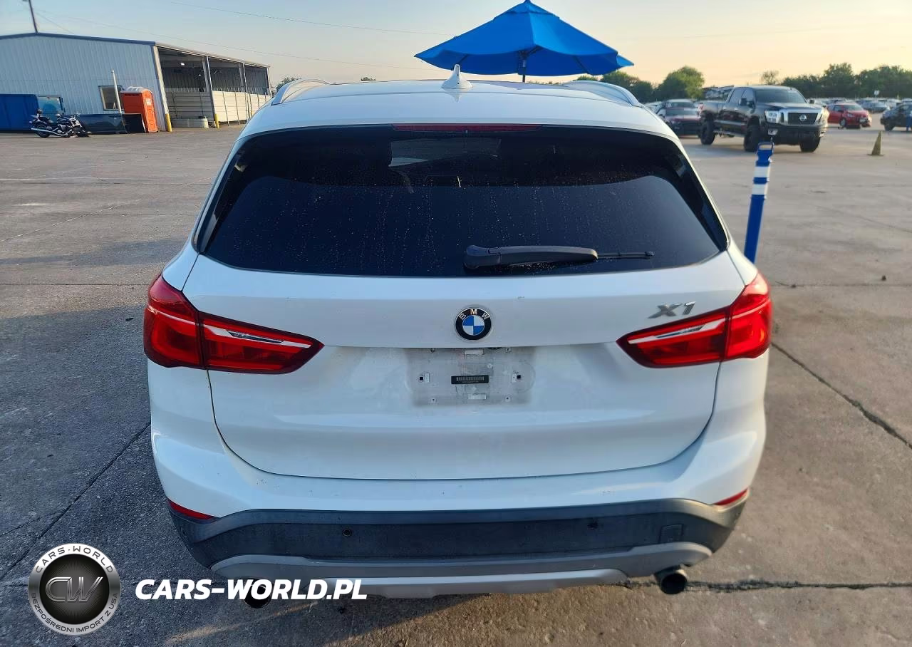 2017 BMW X1 xDrive28I VIN:WBXHT3C36H5F70106 - 6