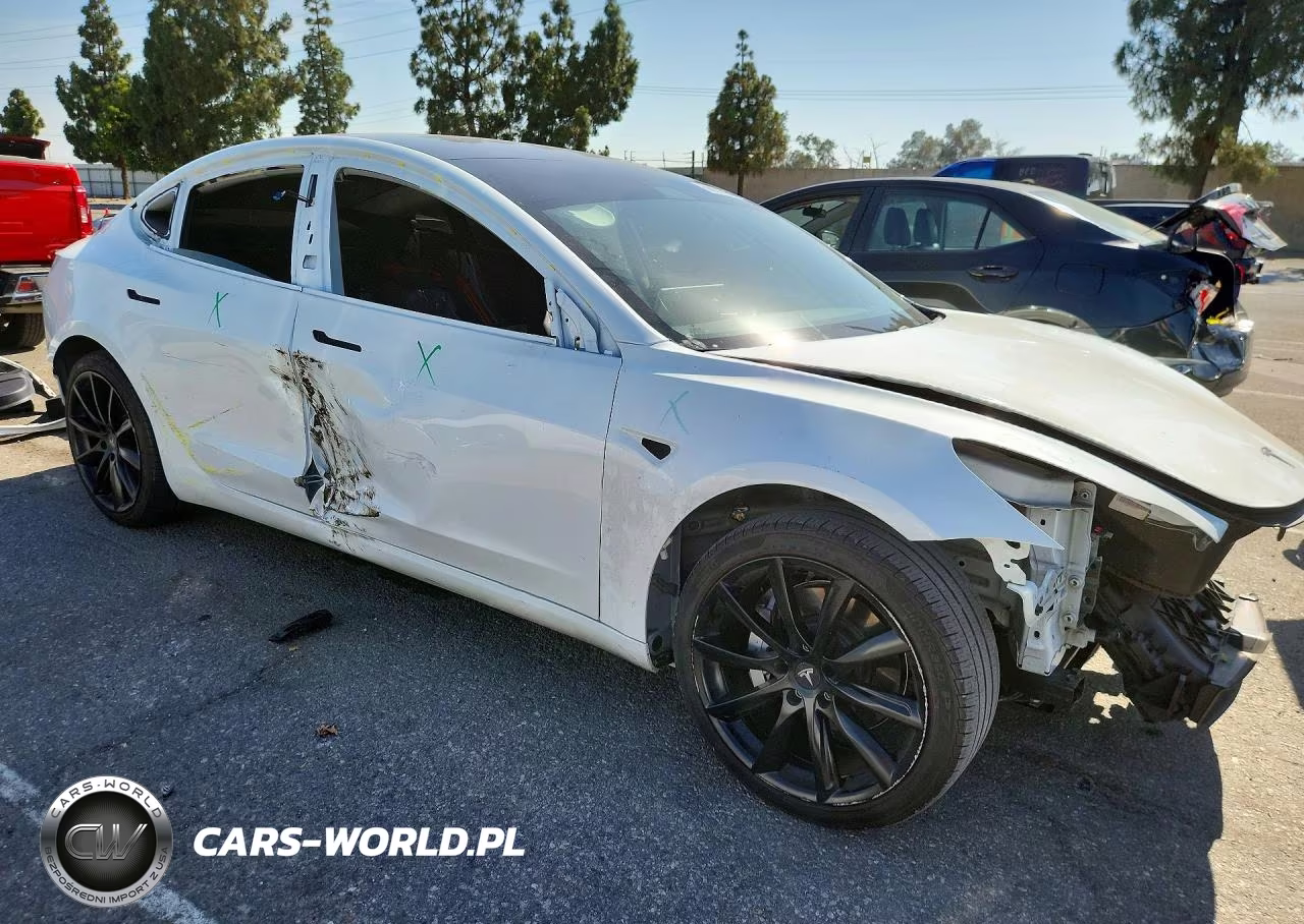 2021 Tesla Model 3 VIN:5YJ3E1EA4MF921229 - 4
