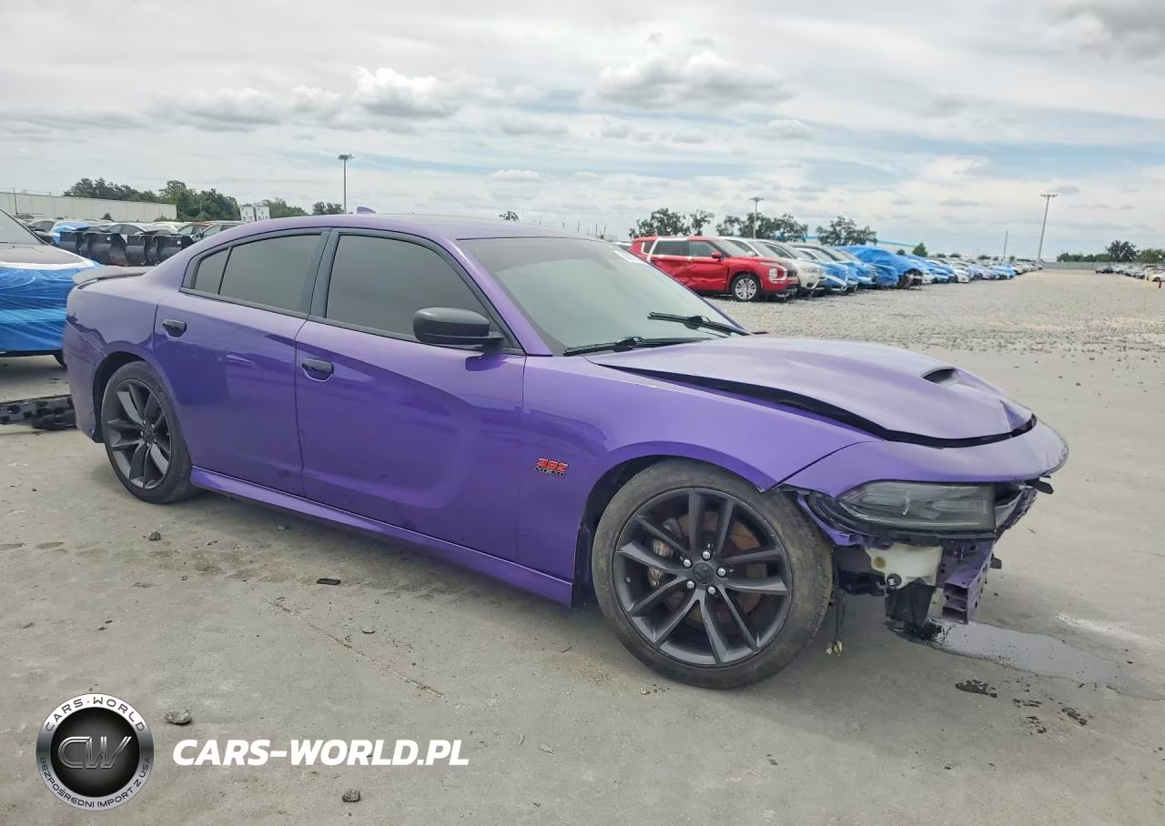 2019 Dodge Charger Scat Pack VIN:2C3CDXGJ1KH661919 - 4