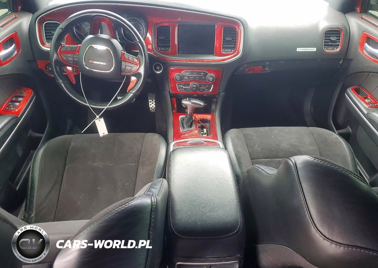2019 Dodge Charger Scat Pack VIN:2C3CDXGJ1KH661919 - 8