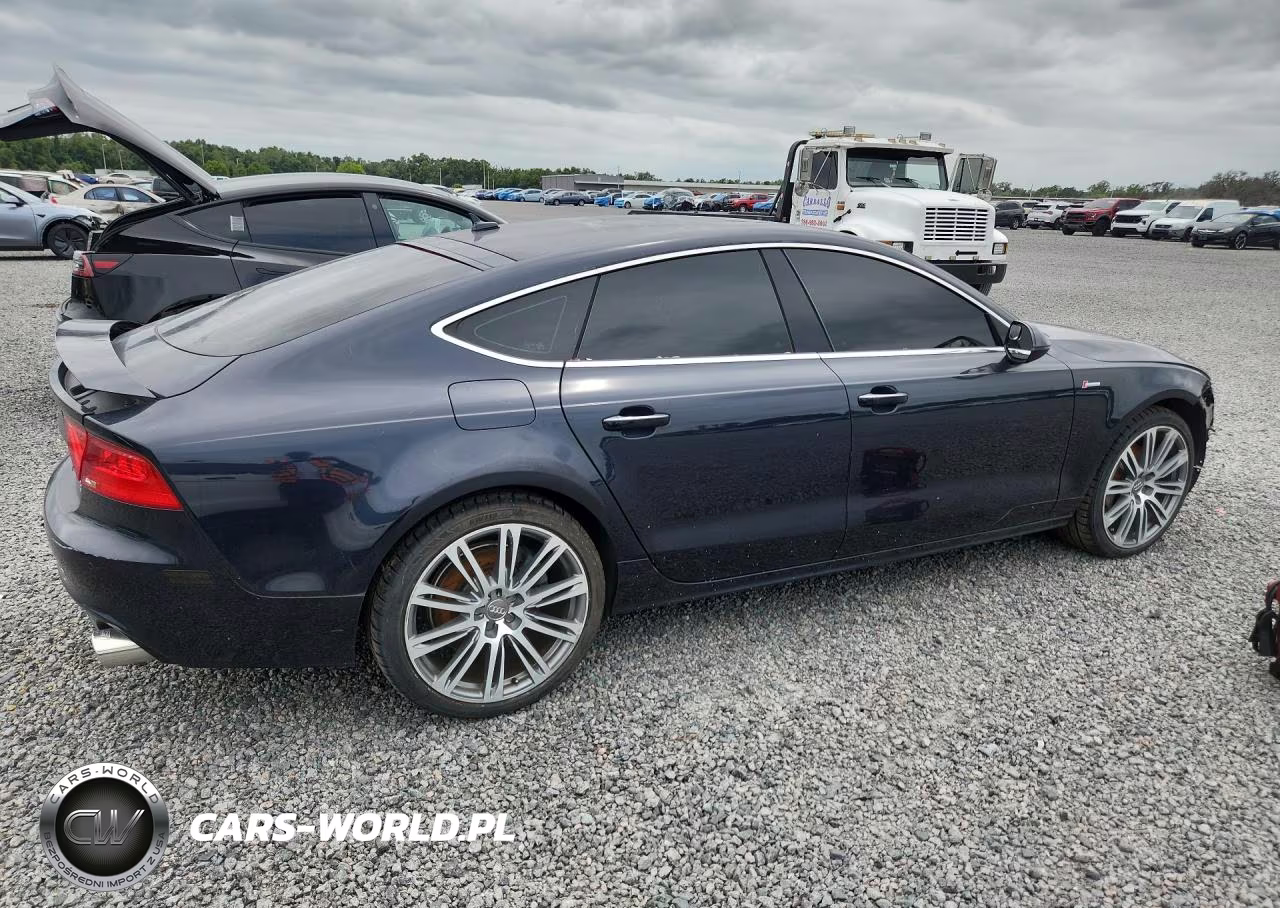 2013 Audi A7 Premium Plus VIN:WAUYGAFC2DN018933 - 3