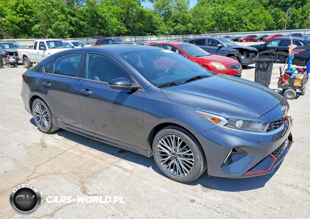 2023 Kia Forte Gt Line VIN:3KPF54AD1PE534369 - 4