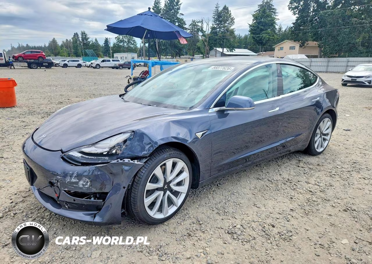 2020 Tesla Model 3