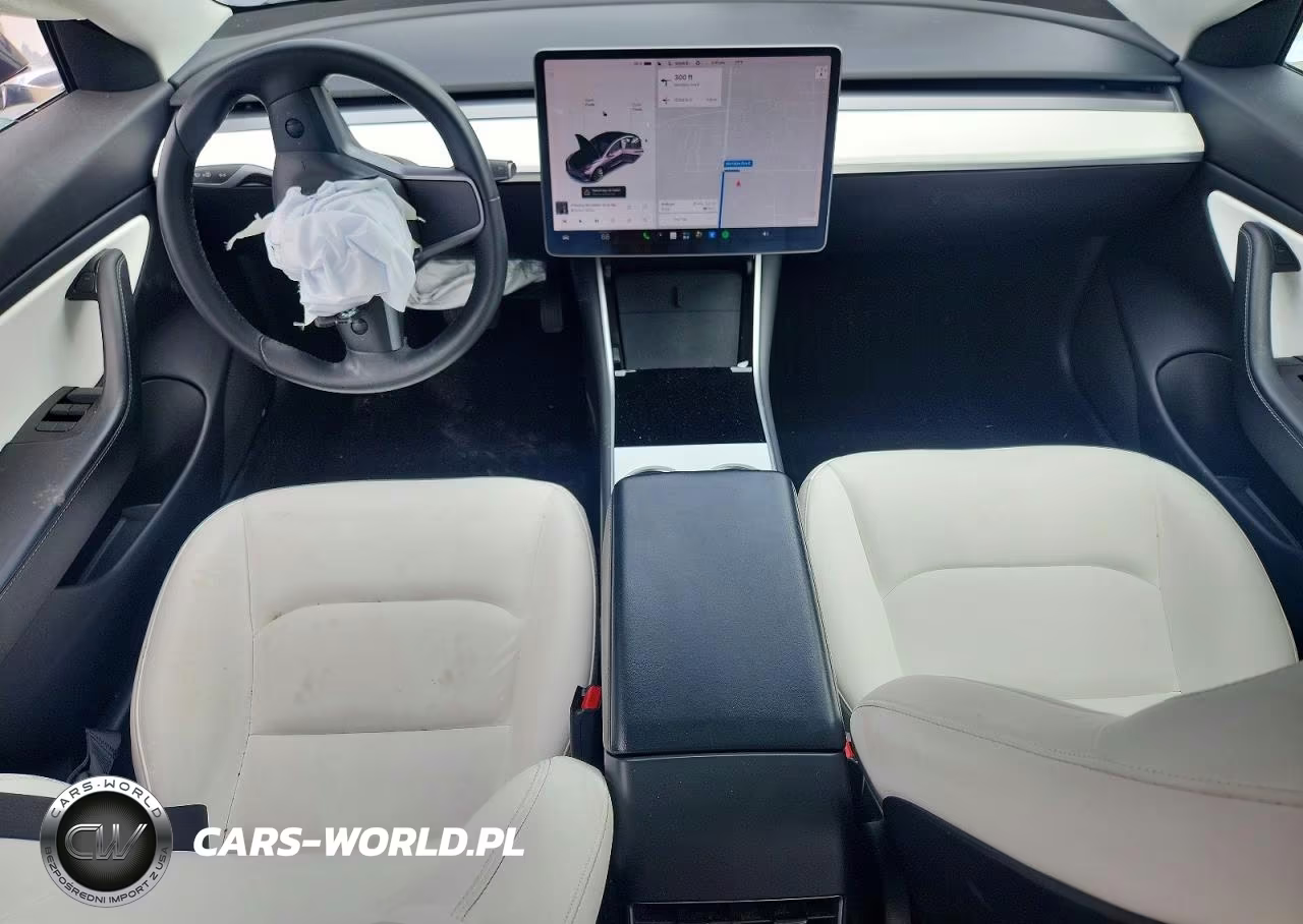 2020 Tesla Model 3 VIN:5YJ3E1EB5LF668736 - 8