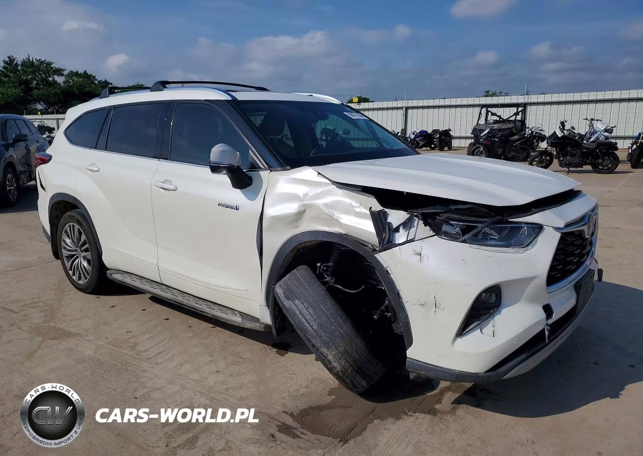 2021 Toyota Highlander Hybrid Platinum VIN:5TDFARAH8MS009421 - 4