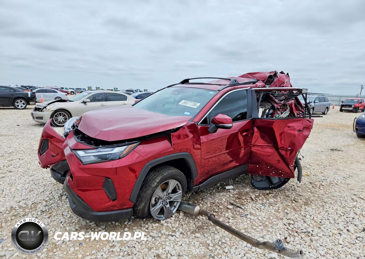 2025 Toyota Rav4 Xle – zdjęcie 1 z 13
