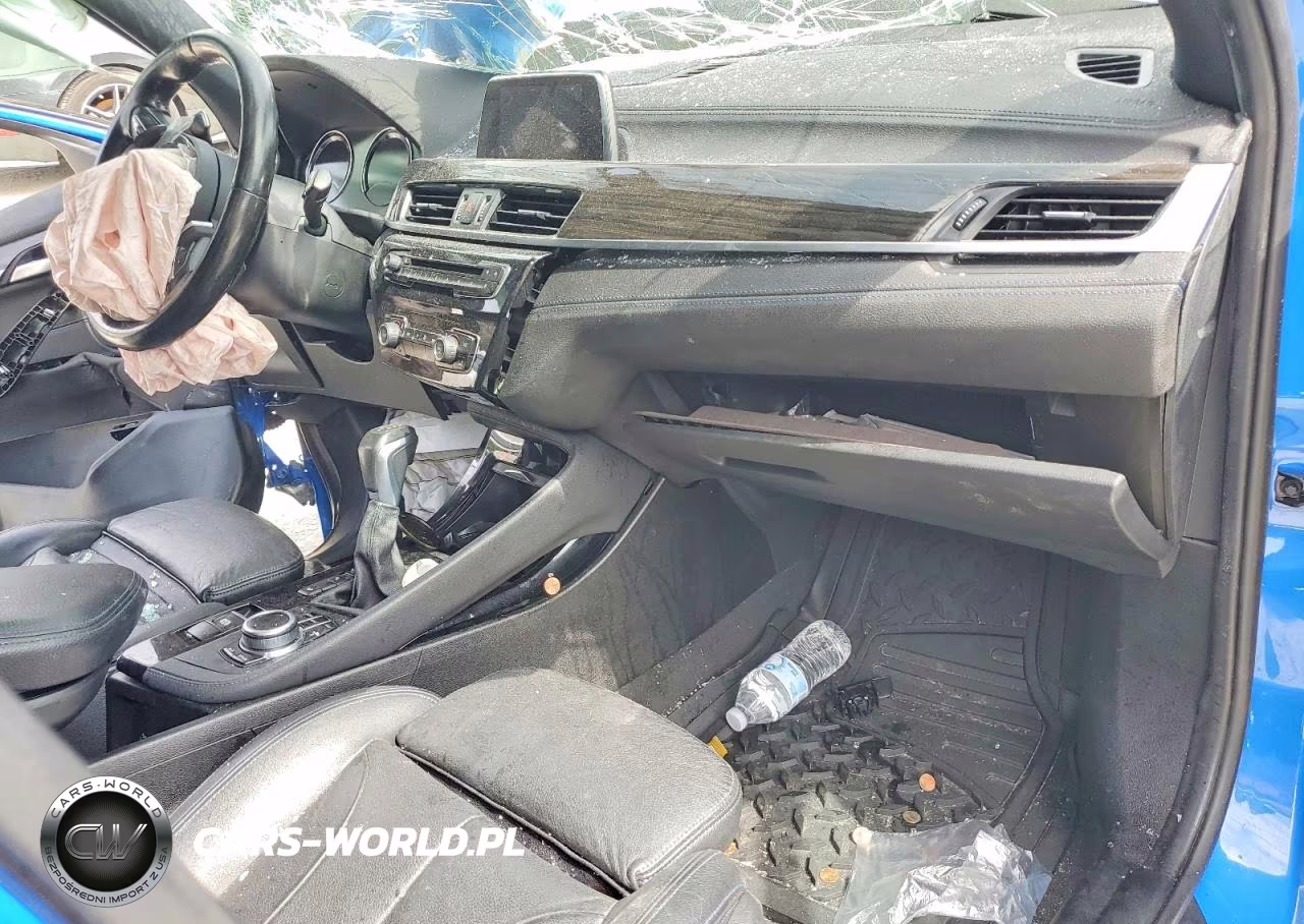 2018 BMW X2 xDrive28I VIN:WBXYJ5C33JEF74704 - 8