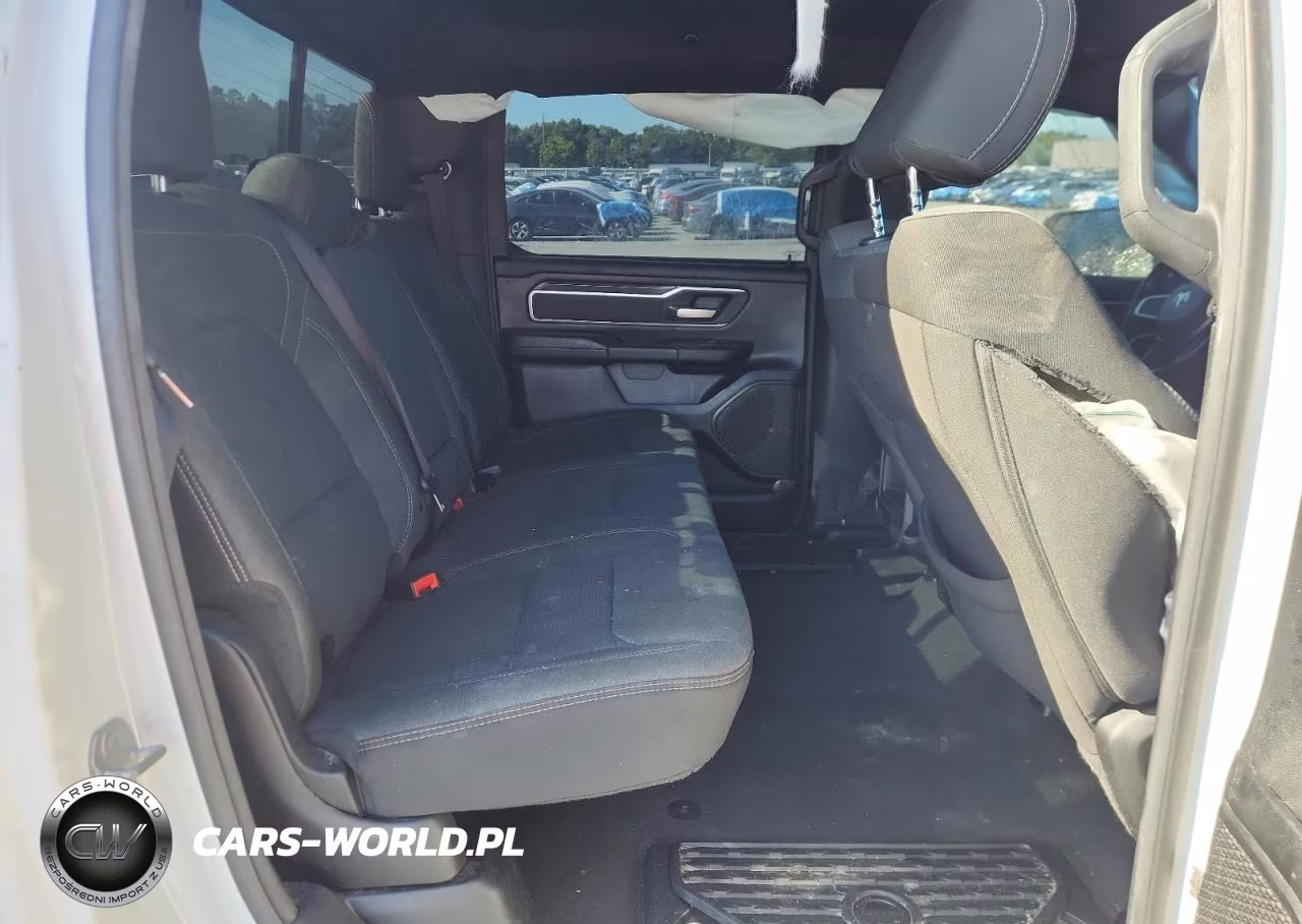 2021 Ram 1500 Big Horn VIN:1C6RREFT2MN647592 - 10