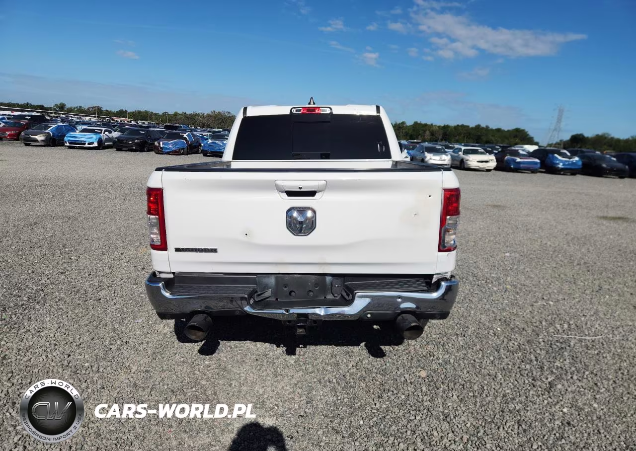 2021 Ram 1500 Big Horn VIN:1C6RREFT2MN647592 - 6