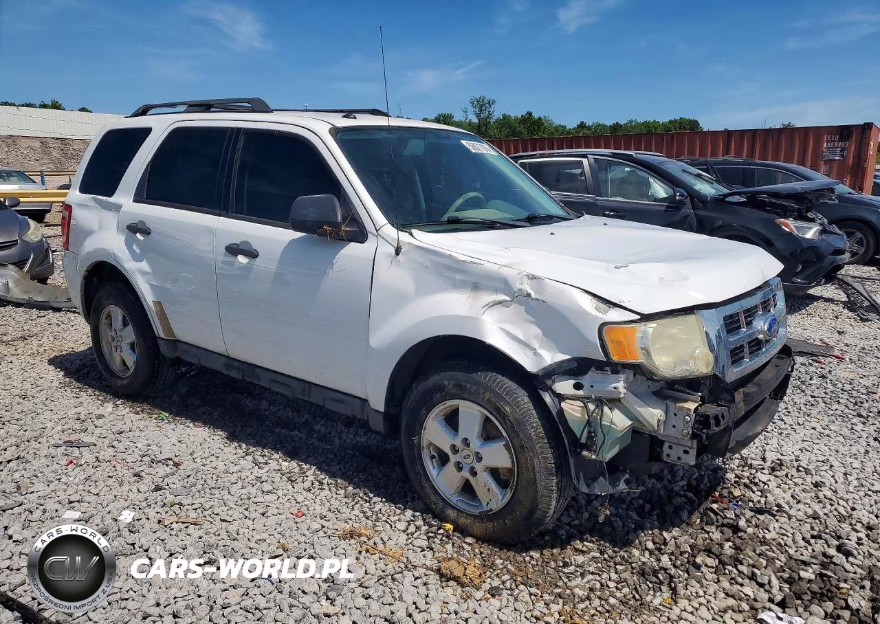 2011 Ford Escape Xlt VIN:1FMCU0D71BKC13020 - 4