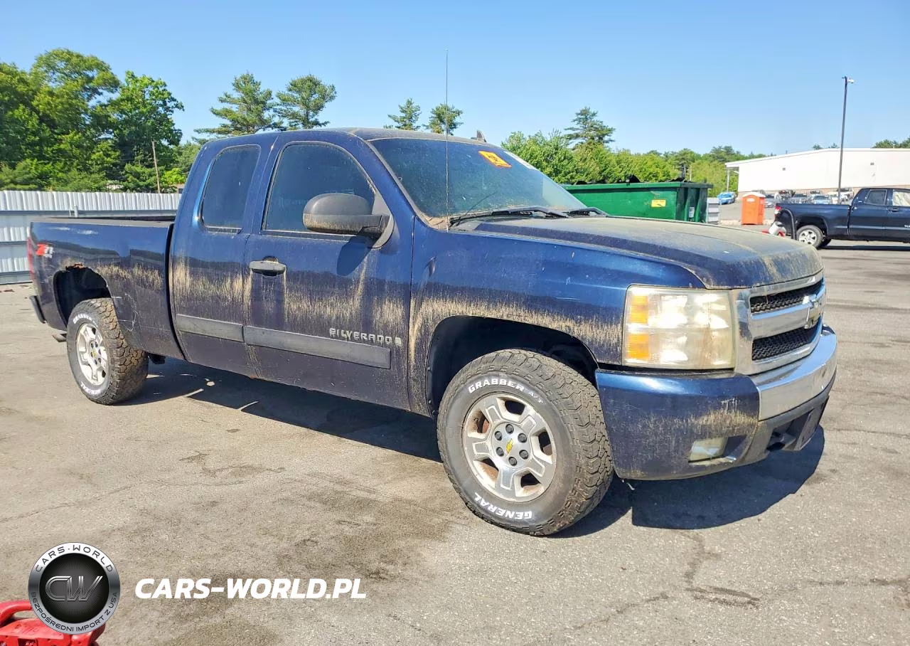 2008 Chevrolet Silverado K1500 VIN:2GCEK19J481311139 - 4