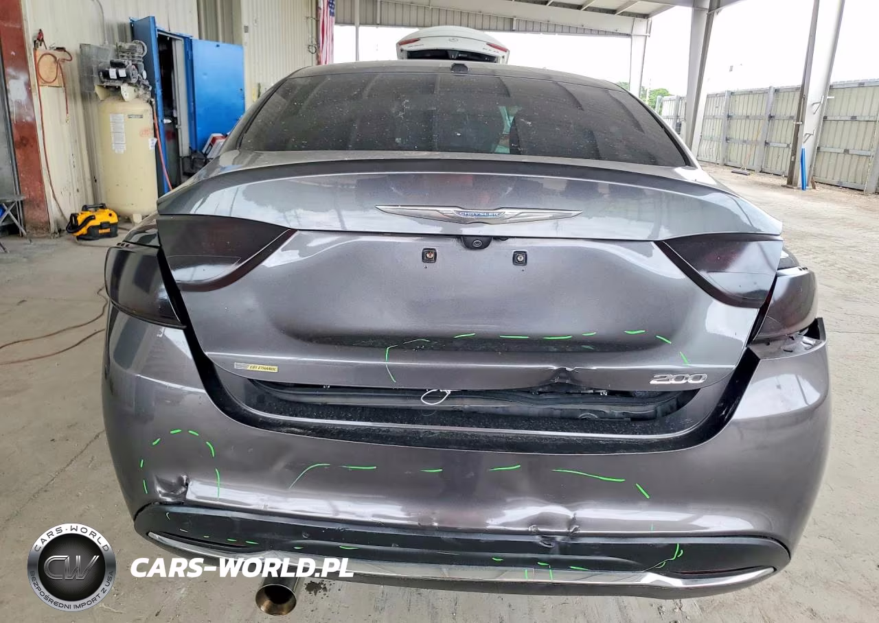 2015 Chrysler 200 Limited VIN:1C3CCCAB3FN692504 - 6