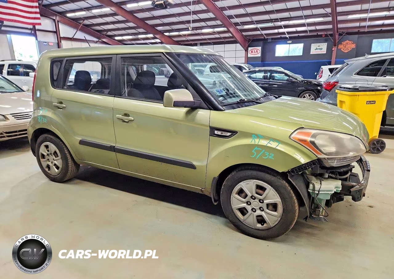 2013 Kia Soul Base VIN:KNDJT2A54D7523178 - 4