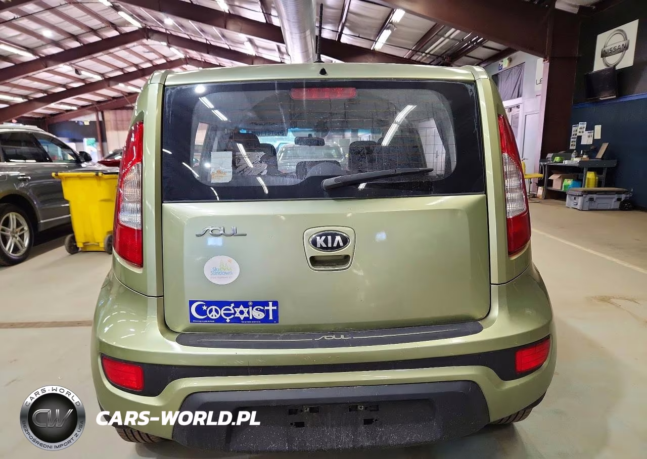 2013 Kia Soul Base VIN:KNDJT2A54D7523178 - 6