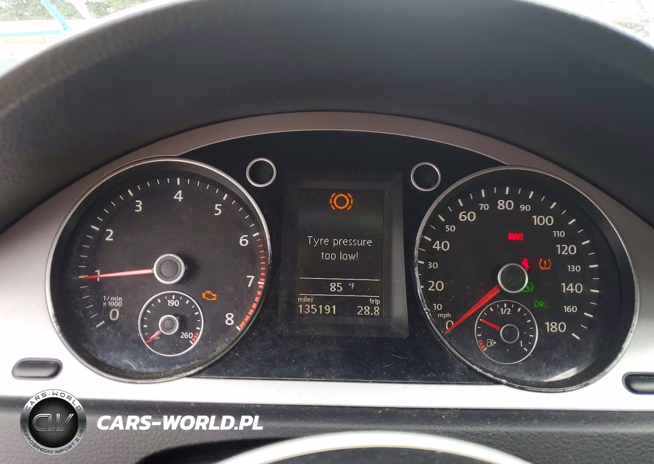 2011 Volkswagen Cc Sport VIN:WVWMP7AN7BE721048 - 9