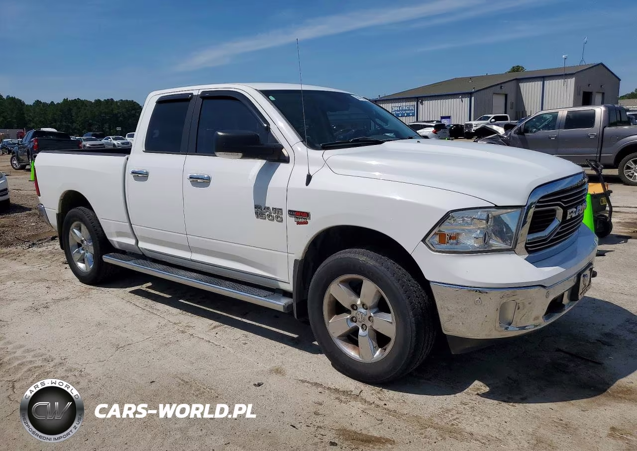 2015 Ram 1500 Slt VIN:1C6RR7GM1FS666139 - 4