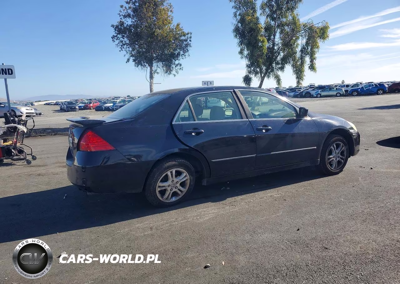 2007 Honda Accord Coupe Ex Auto VIN:1HGCM55737A155832 - 3