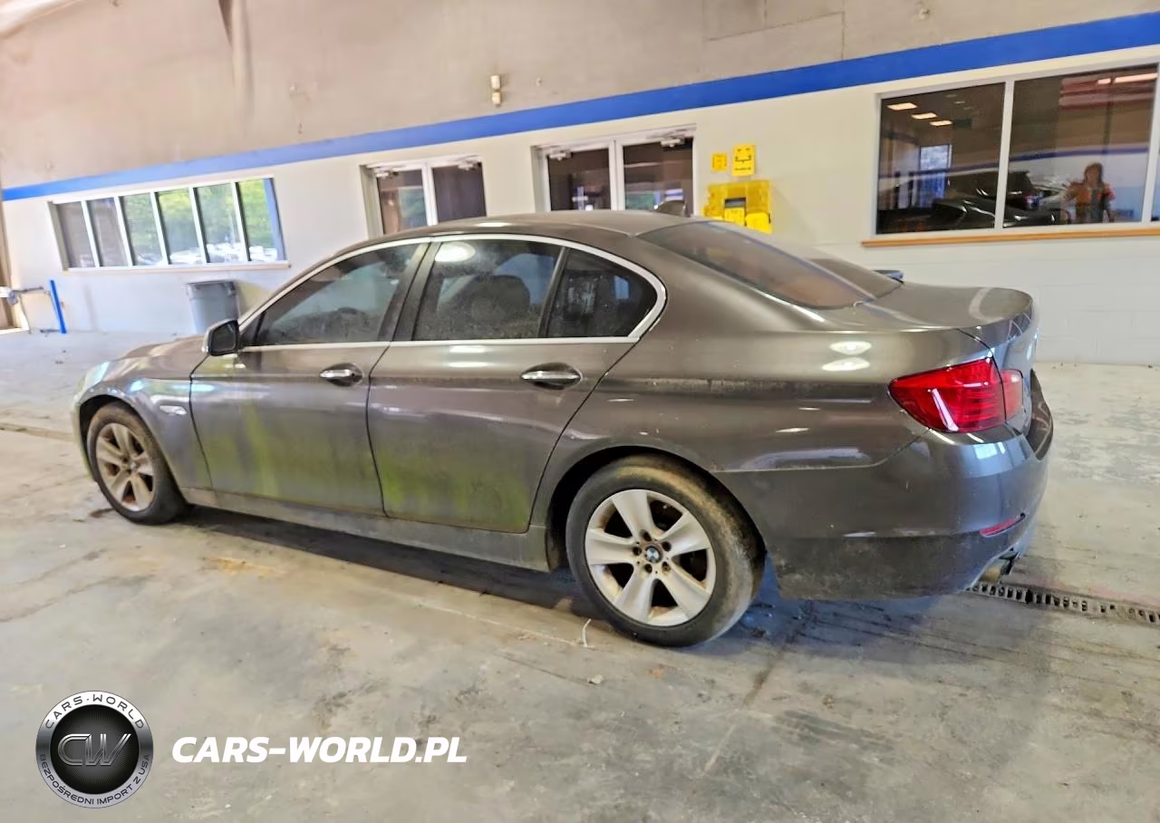 2012 BMW 528 Xi VIN:WBAXH5C58CC595045 - 2