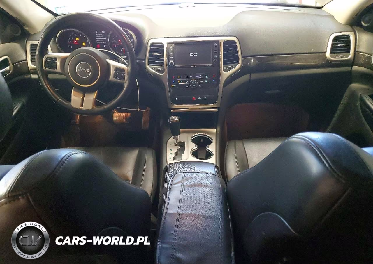 2013 Jeep Grand Cherokee Laredo VIN:1C4RJFAG8DC611921 - 8