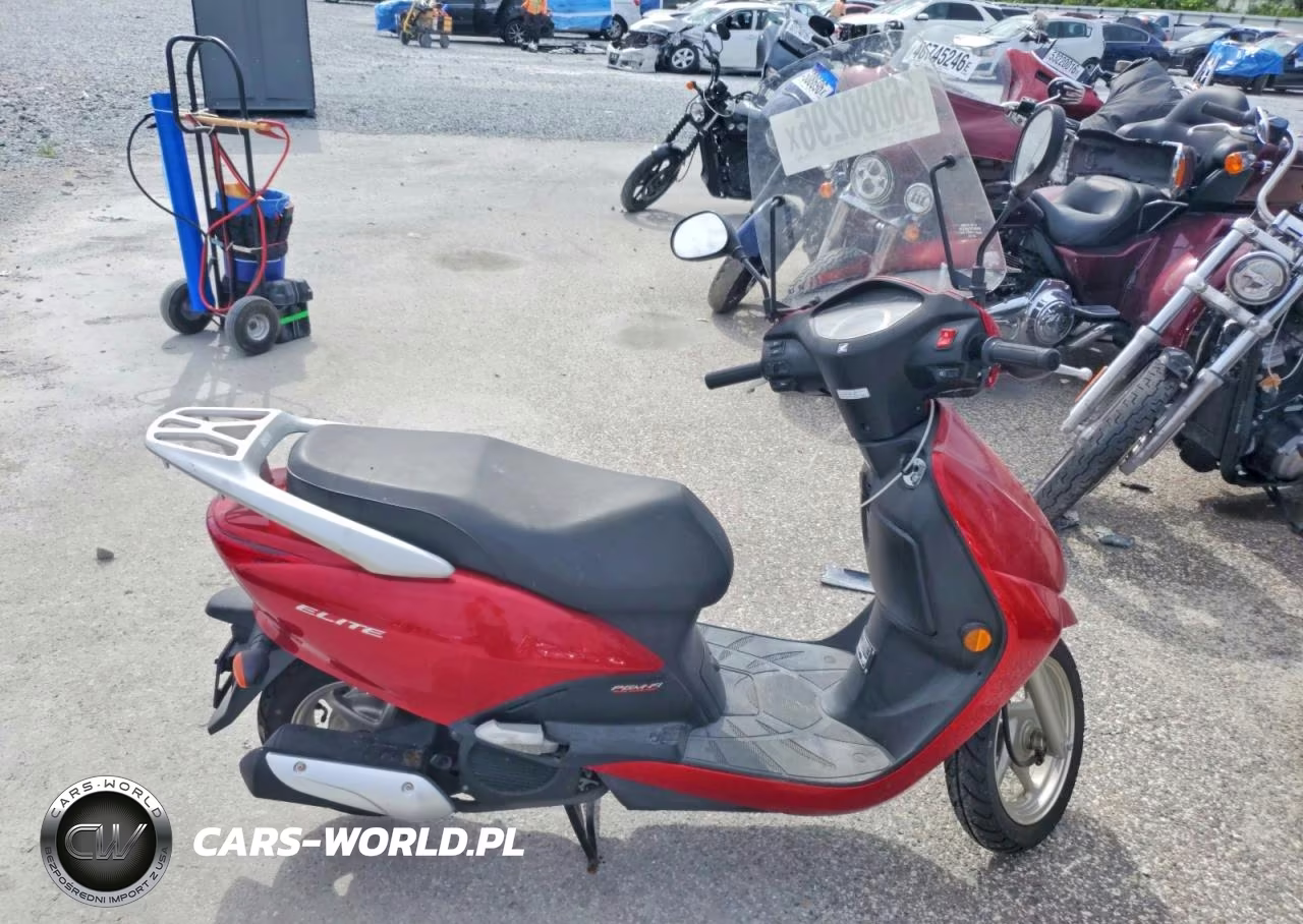 2010 Honda Elite – zdjęcie 1 z 9