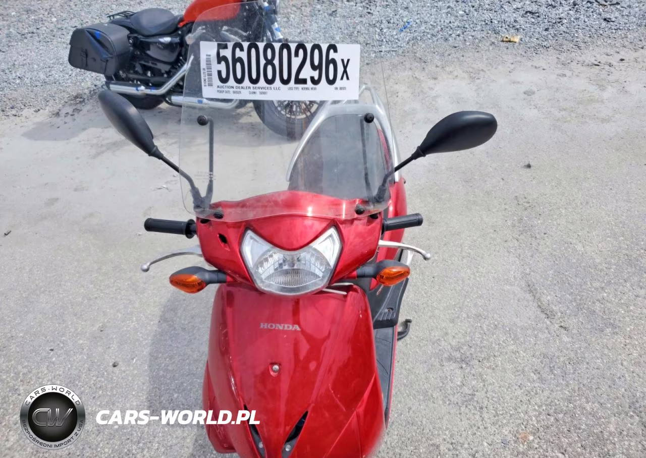 2010 Honda Elite VIN:LWBJF1906A1002025 - 5