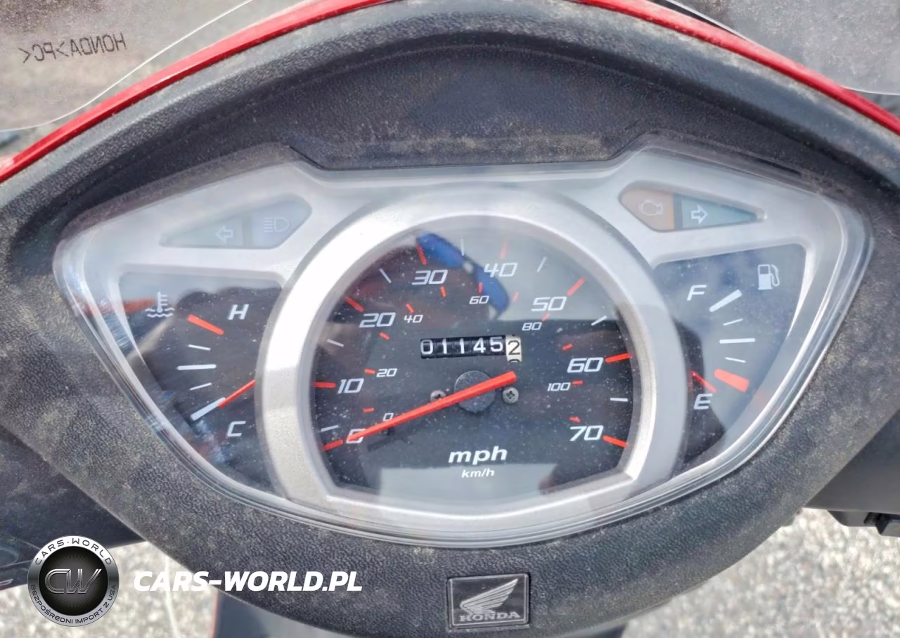2010 Honda Elite VIN:LWBJF1906A1002025 - 7