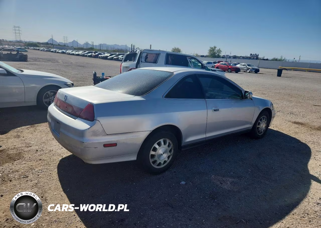 2001 Honda Accord Lx VIN:1HGCG31401A010763 - 3